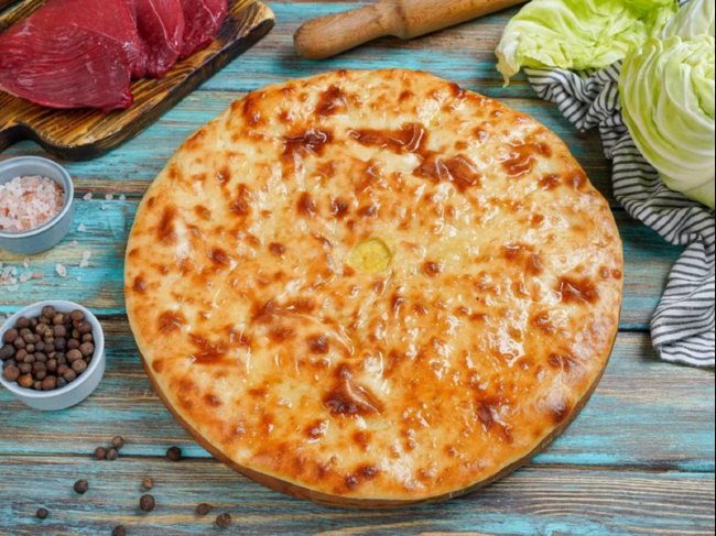 Осетинский пирог с мясом и капустой