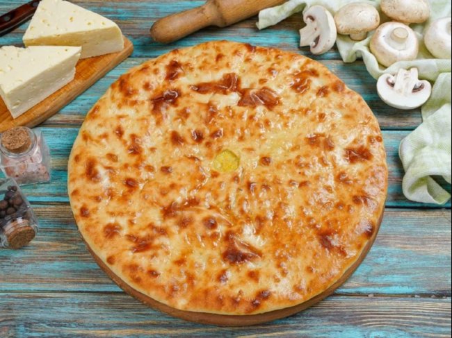 Осетинский пирог с грибами и сыром
