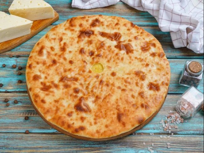 Осетинский пирог с сыром Осетинский пирог с сыром