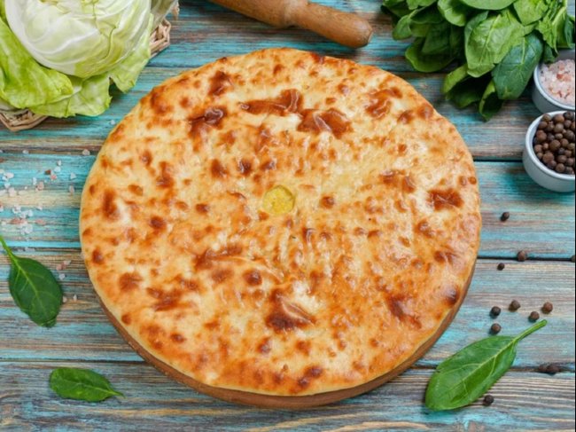 Осетинский пирог с капустой и шпинатом